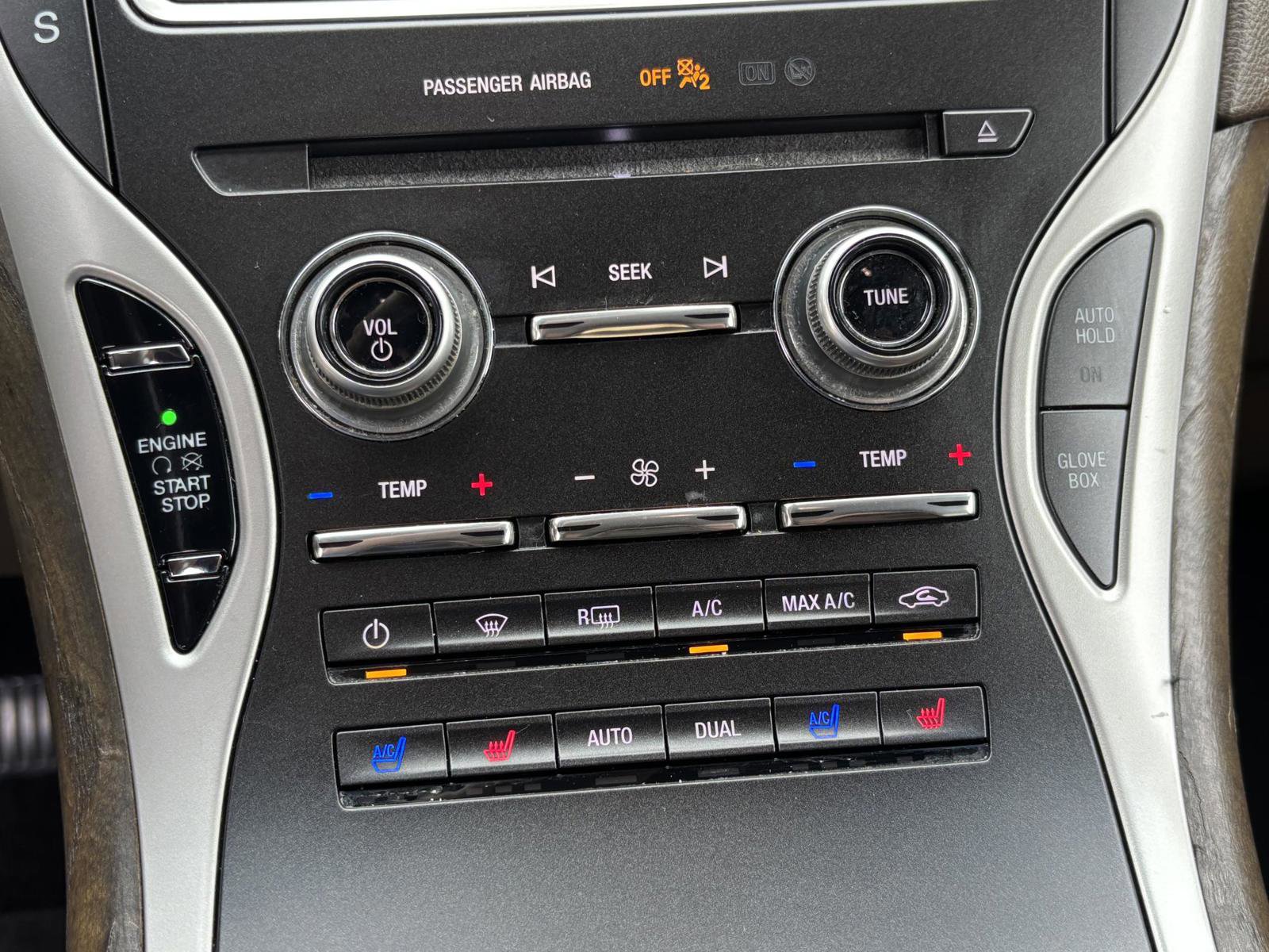 Used 2017 Lincoln MKX Reserve w/ Driver Assistance Package image 37