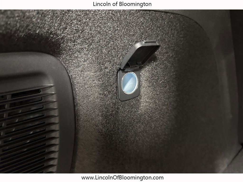 New 2026 Lincoln Corsair Premiere image 53