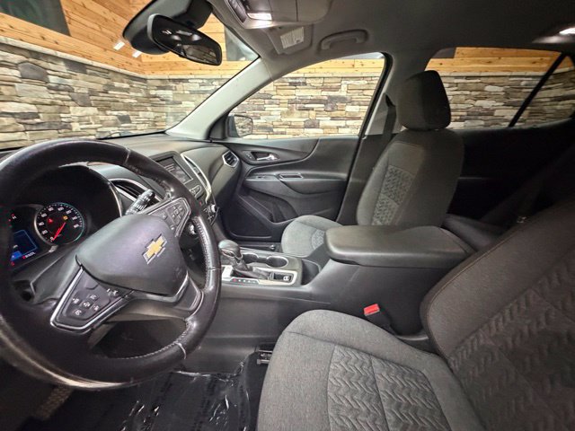 Used 2022 Chevrolet Equinox LT AWD/4WD image 13