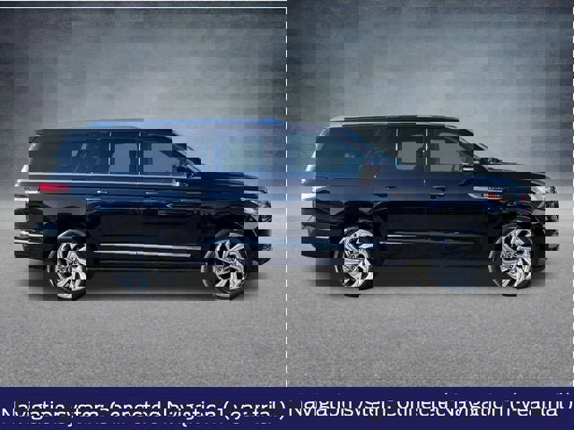 Used 2024 Lincoln Navigator L 4WD image 3