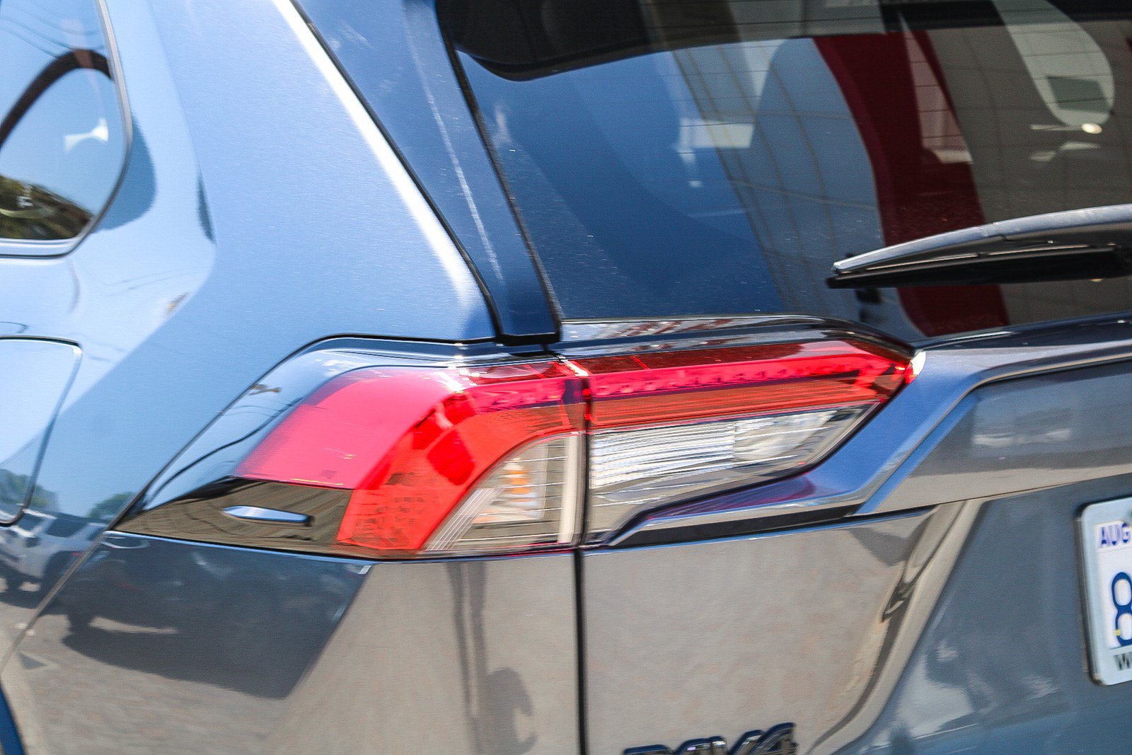 Certified 2021 Toyota RAV4 SE w/ Weather & Moonroof Package AWD/4WD image 10