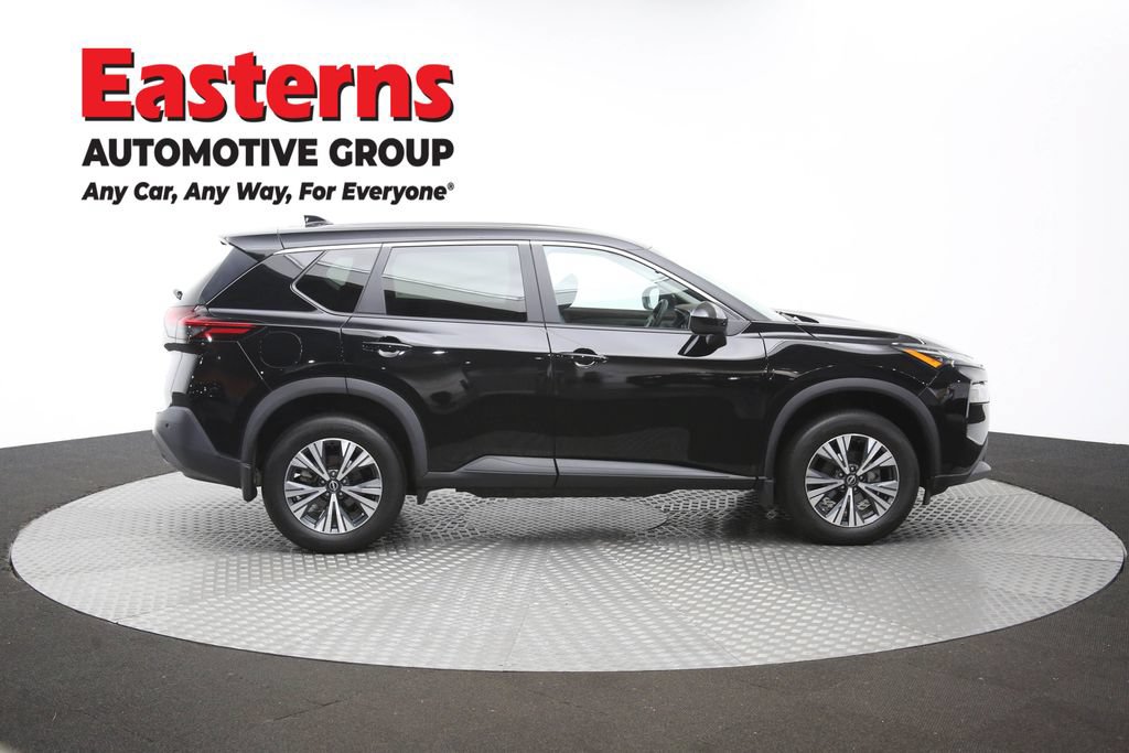 Used 2023 Nissan Rogue SV AWD/4WD image 46
