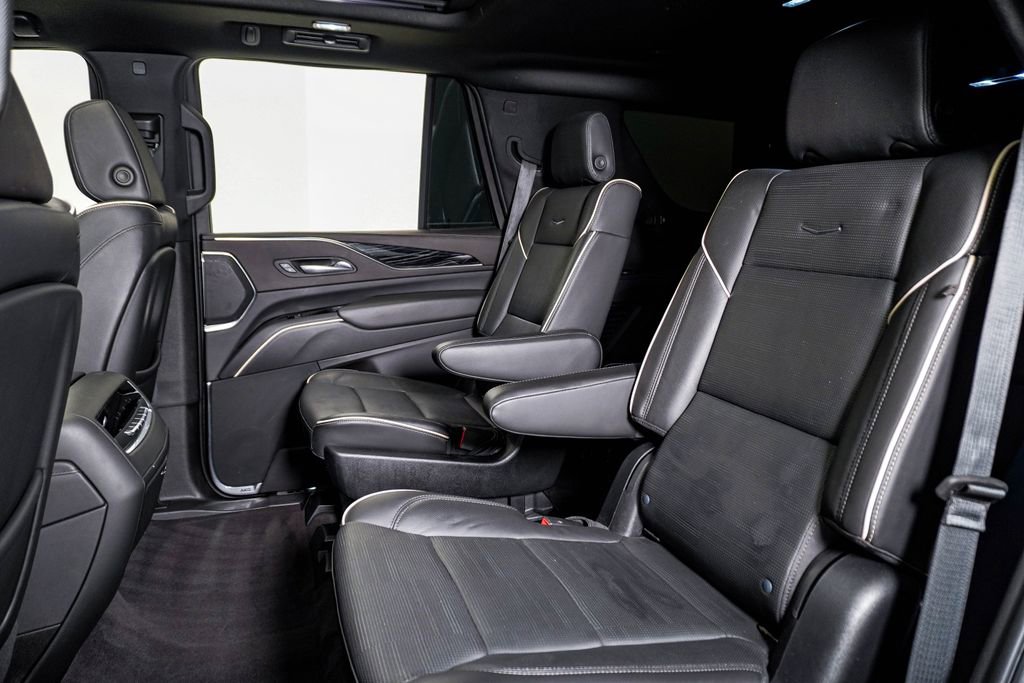 Used 2023 Cadillac Escalade Sport w/ Touring Package image 17