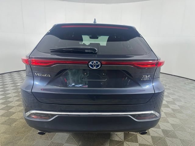 Used 2021 Toyota Venza XLE w/ Softex Package AWD/4WD image 6