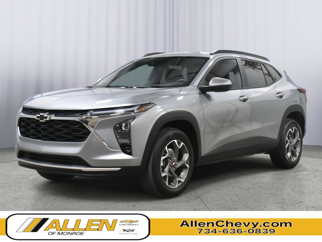Used 2025 Chevrolet Trax LT w/ LT Convenience Package FWD image 1