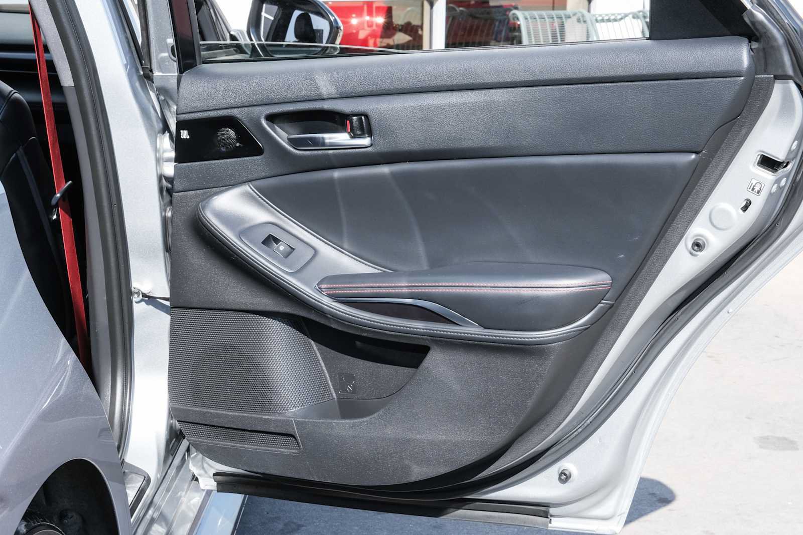 Used 2020 Toyota Avalon TRD FWD image 40