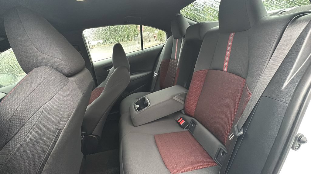Used 2025 Toyota Corolla SE FWD image 24