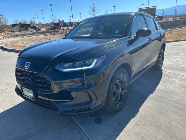 Used 2025 Honda HR-V Sport image 3