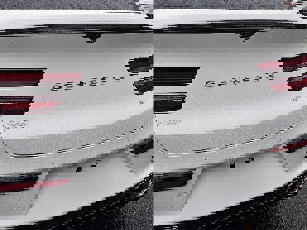 New 2026 Genesis GV80 3.5T e-SC image 25