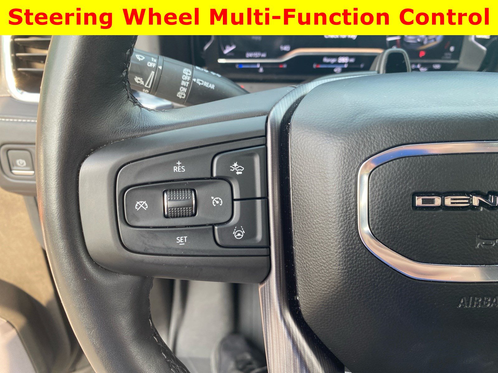 Used 2023 GMC Yukon XL Denali Ultimate w/ LPO, Floor Liner Package AWD/4WD image 27