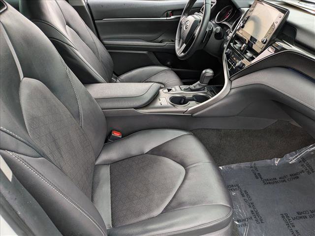 Used 2022 Toyota Camry XSE FWD image 19