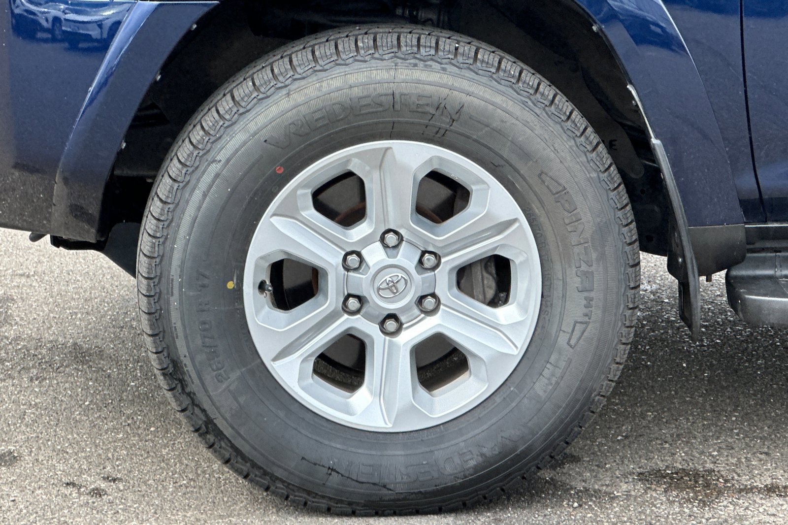 Used 2023 Toyota 4Runner SR5 Premium w/ Moonroof Package image 27