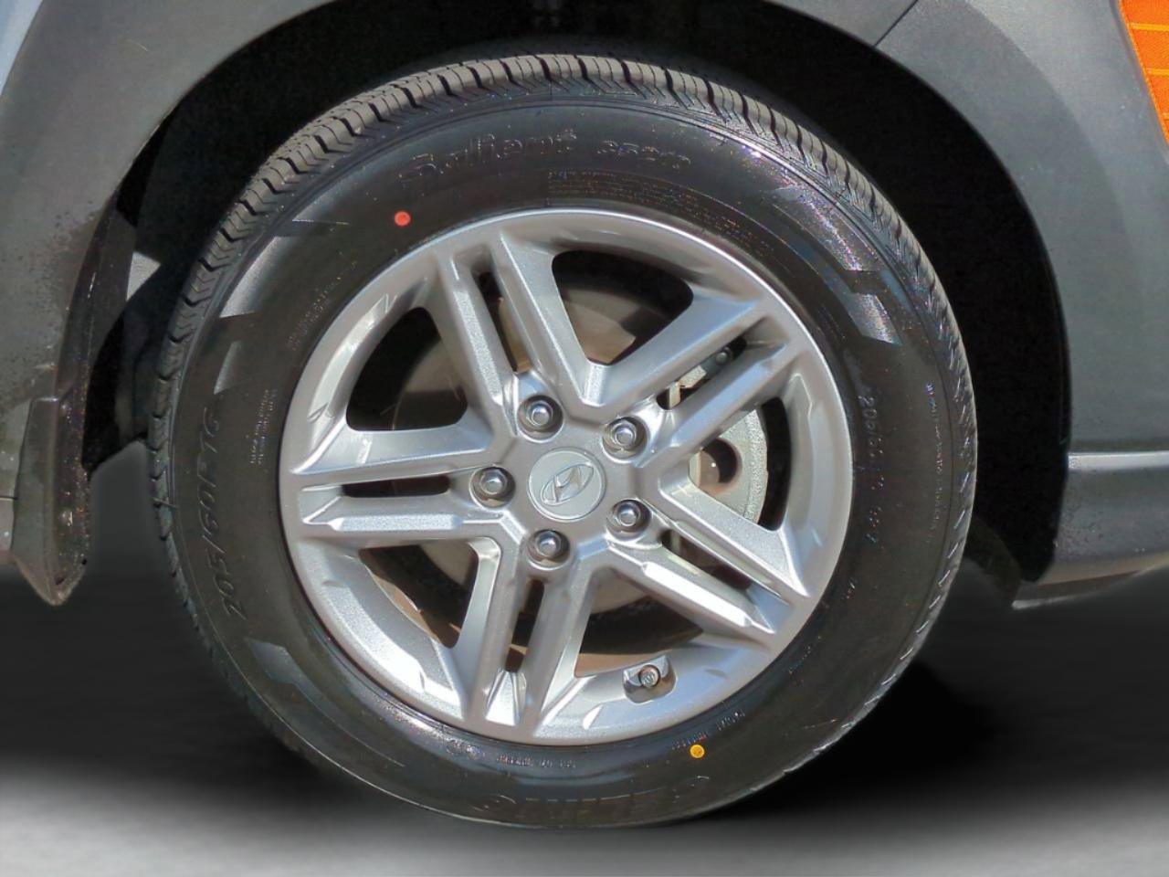 Certified 2021 Hyundai Kona SE image 11