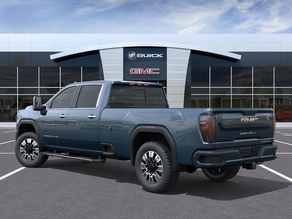 New 2026 GMC Sierra 2500 Denali AWD/4WD image 3