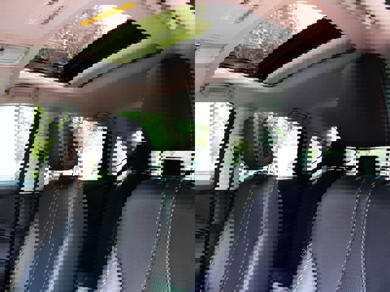 Used 2023 Acura TLX w/ Technology Package image 12