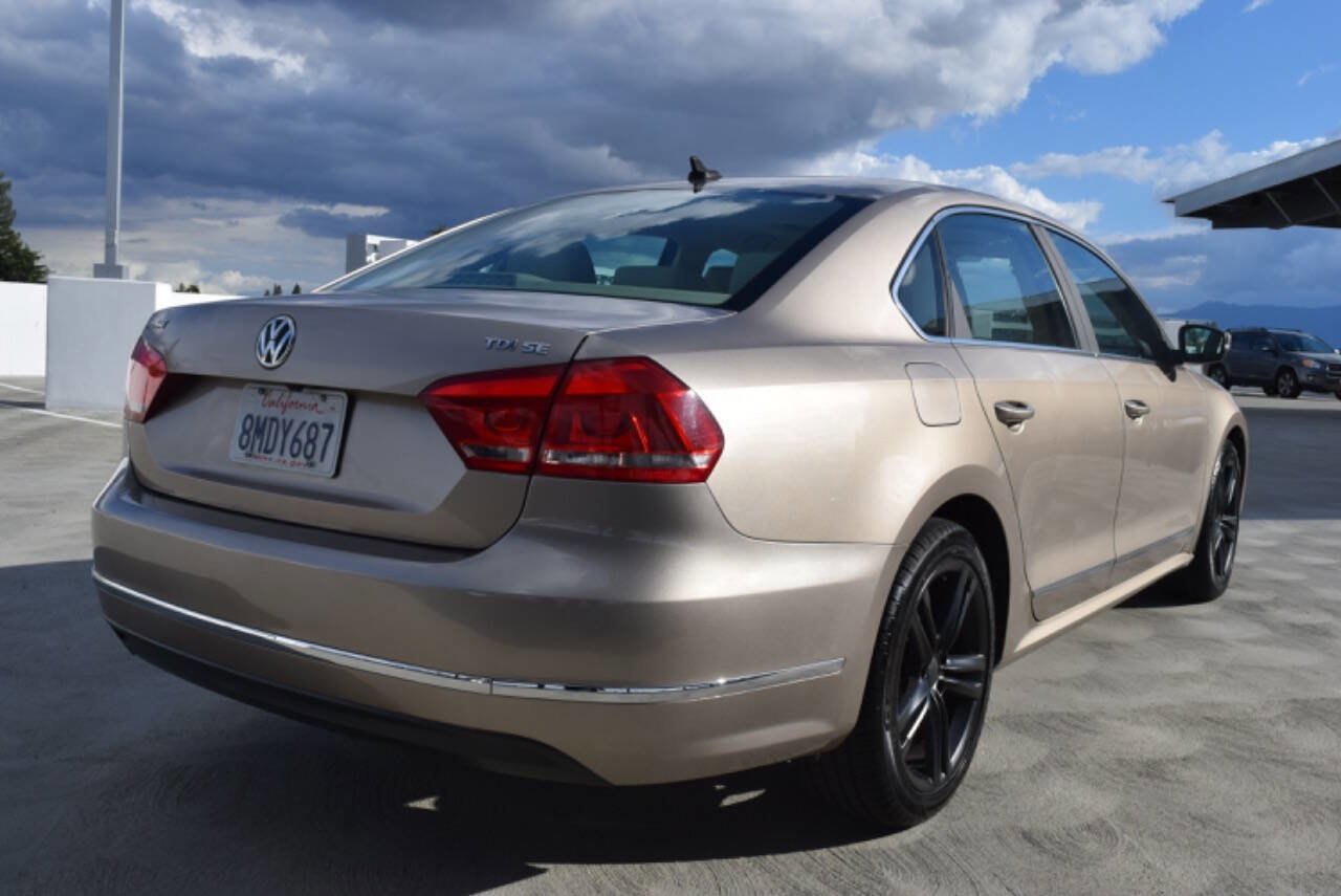 Used 2015 Volkswagen Passat TDI SE image 16