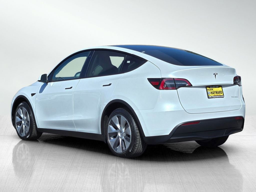 Used 2023 Tesla Model Y Long Range image 6