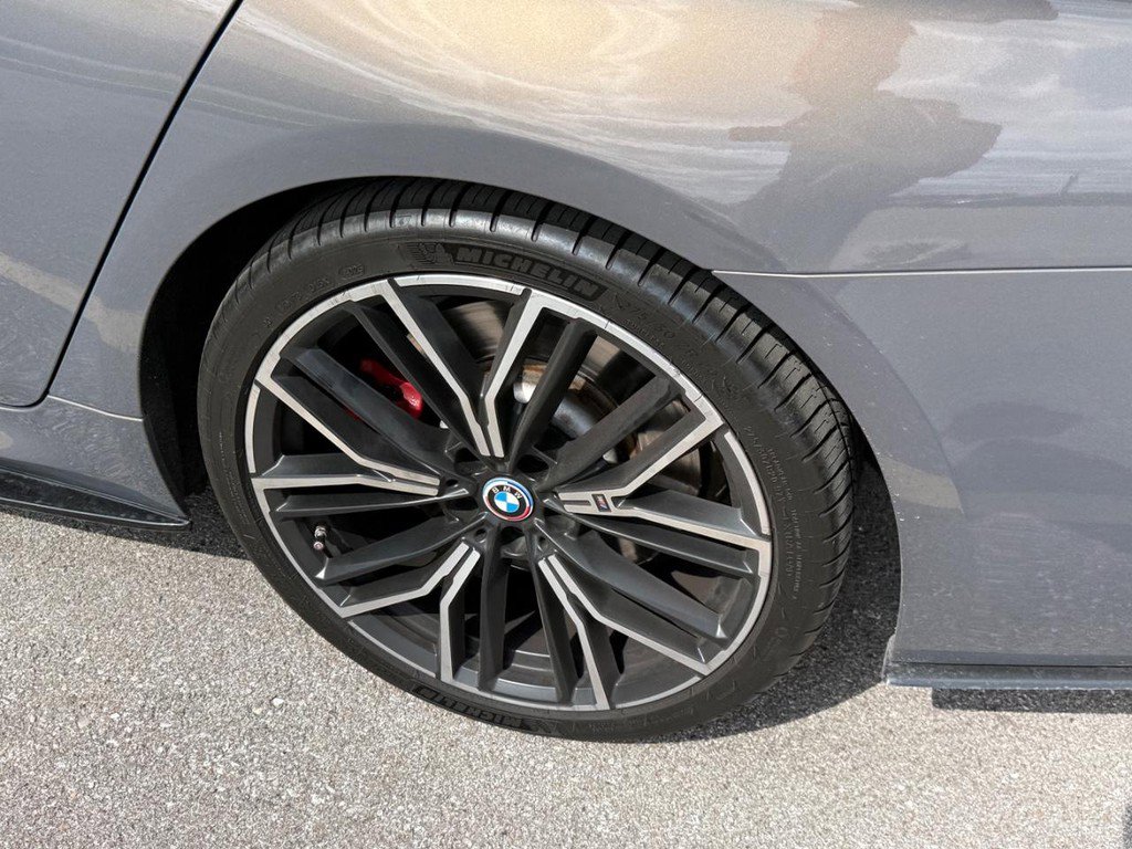 Used 2023 BMW M550i xDrive w/ Executive Package image 12