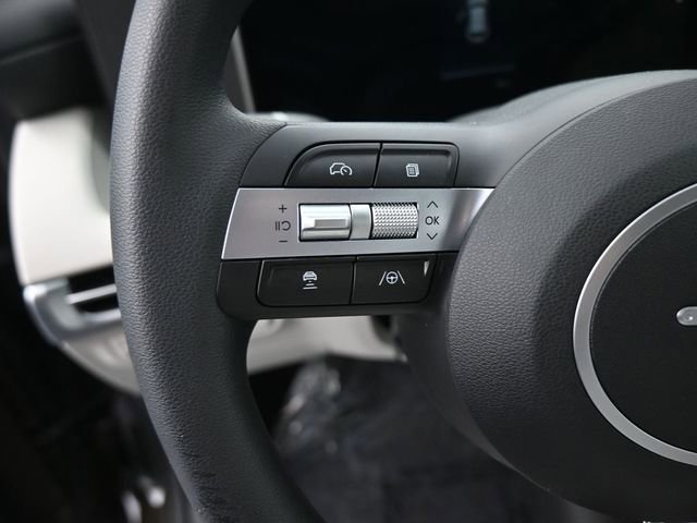 New 2026 Hyundai Tucson SE image 17