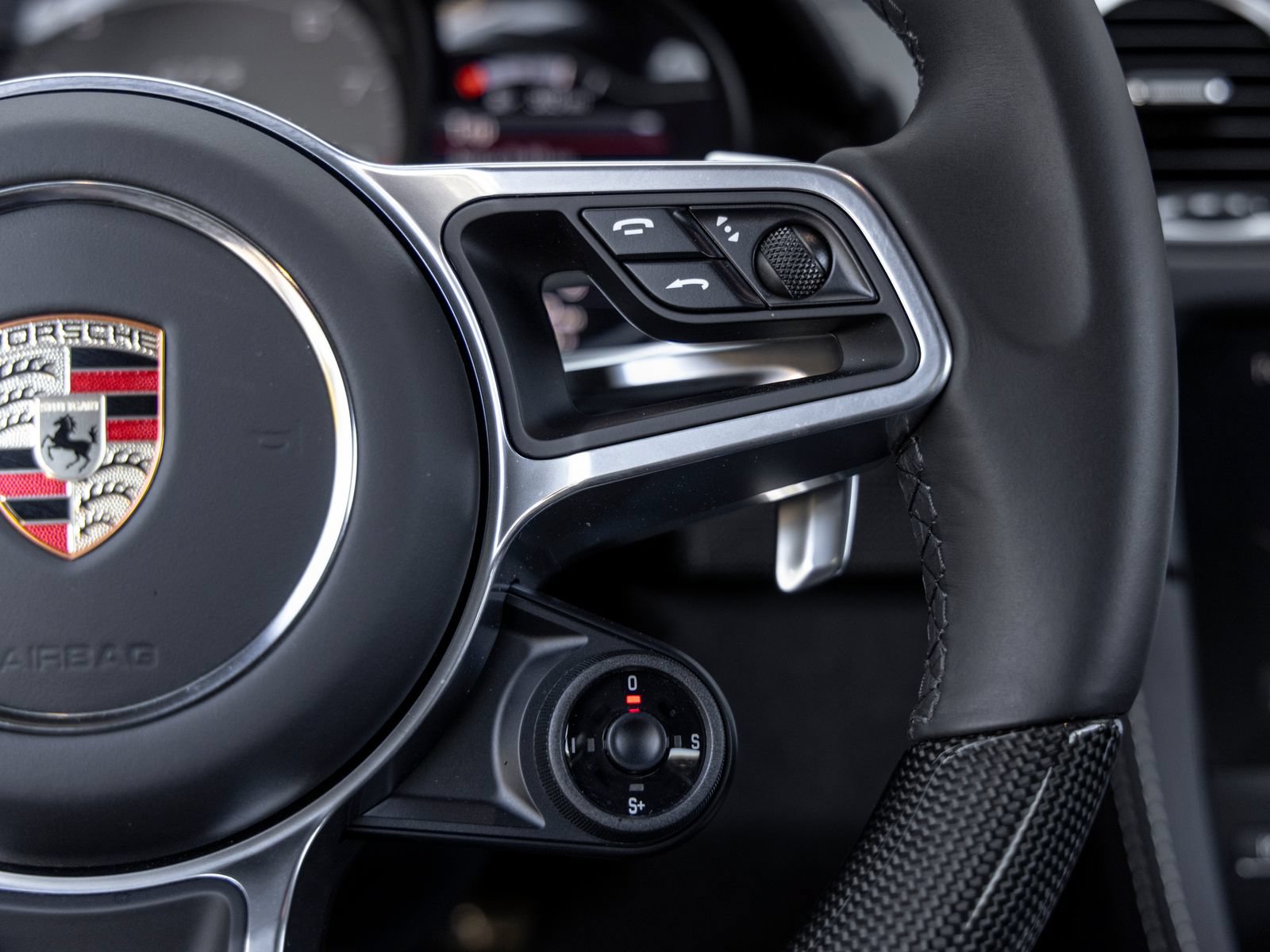 Used 2025 Porsche 718 Cayman GTS RWD image 29