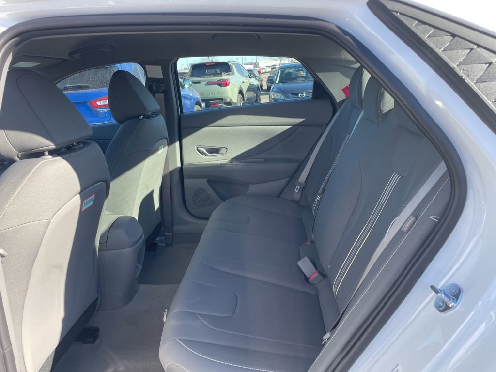 New 2026 Hyundai Elantra Sport image 11