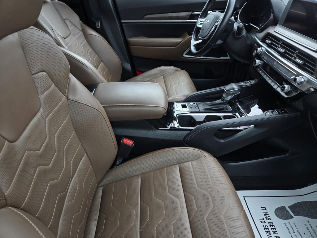 Used 2022 Kia Telluride SX w/ SX Prestige Package AWD/4WD image 11