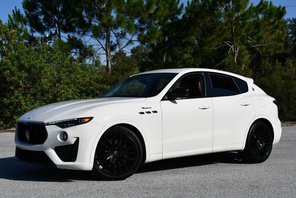 Used 2022 Maserati Levante Modena AWD/4WD image 25