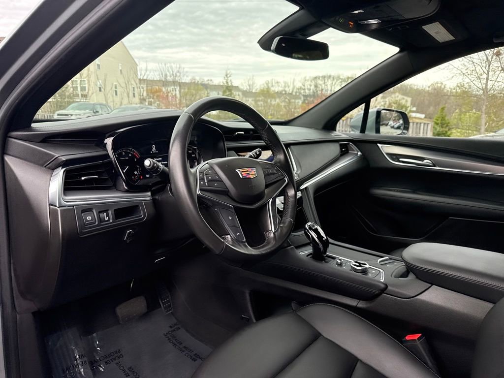 Certified 2023 Cadillac XT5 Luxury AWD/4WD image 4