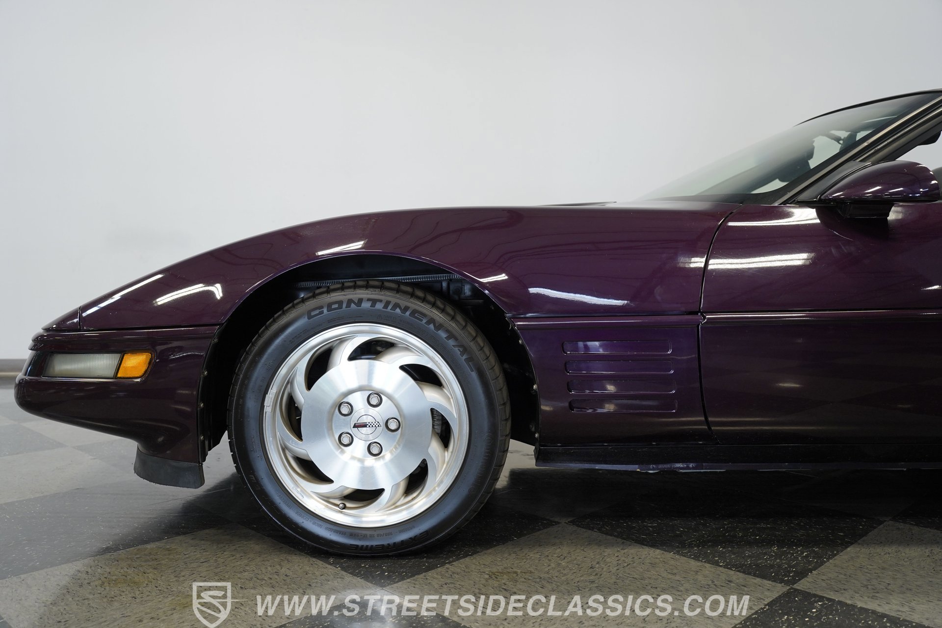 Used 1993 Chevrolet Corvette Convertible image 30