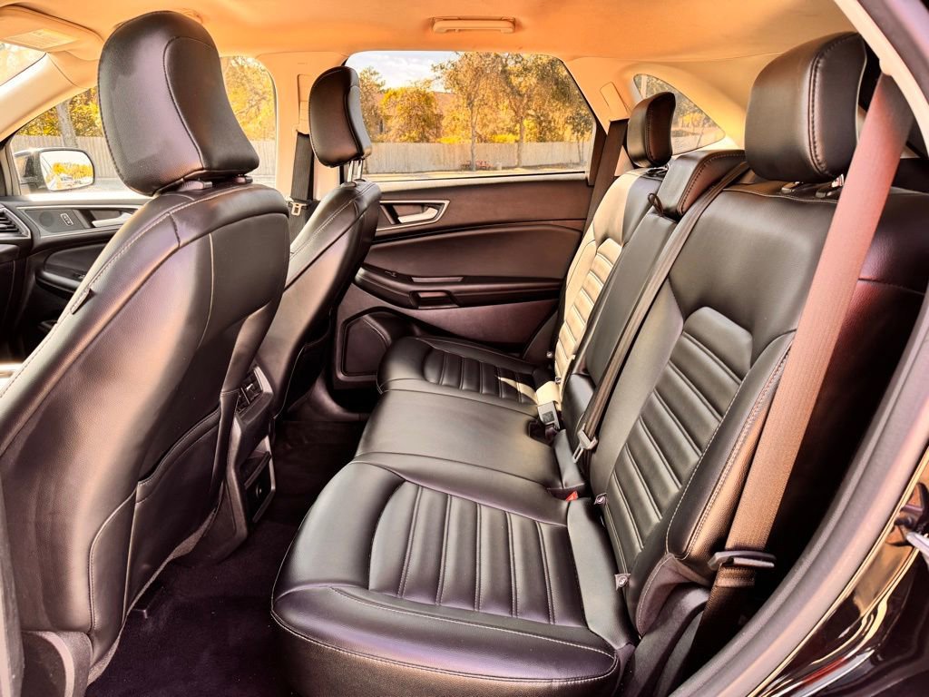 Used 2024 Ford Edge SEL image 16