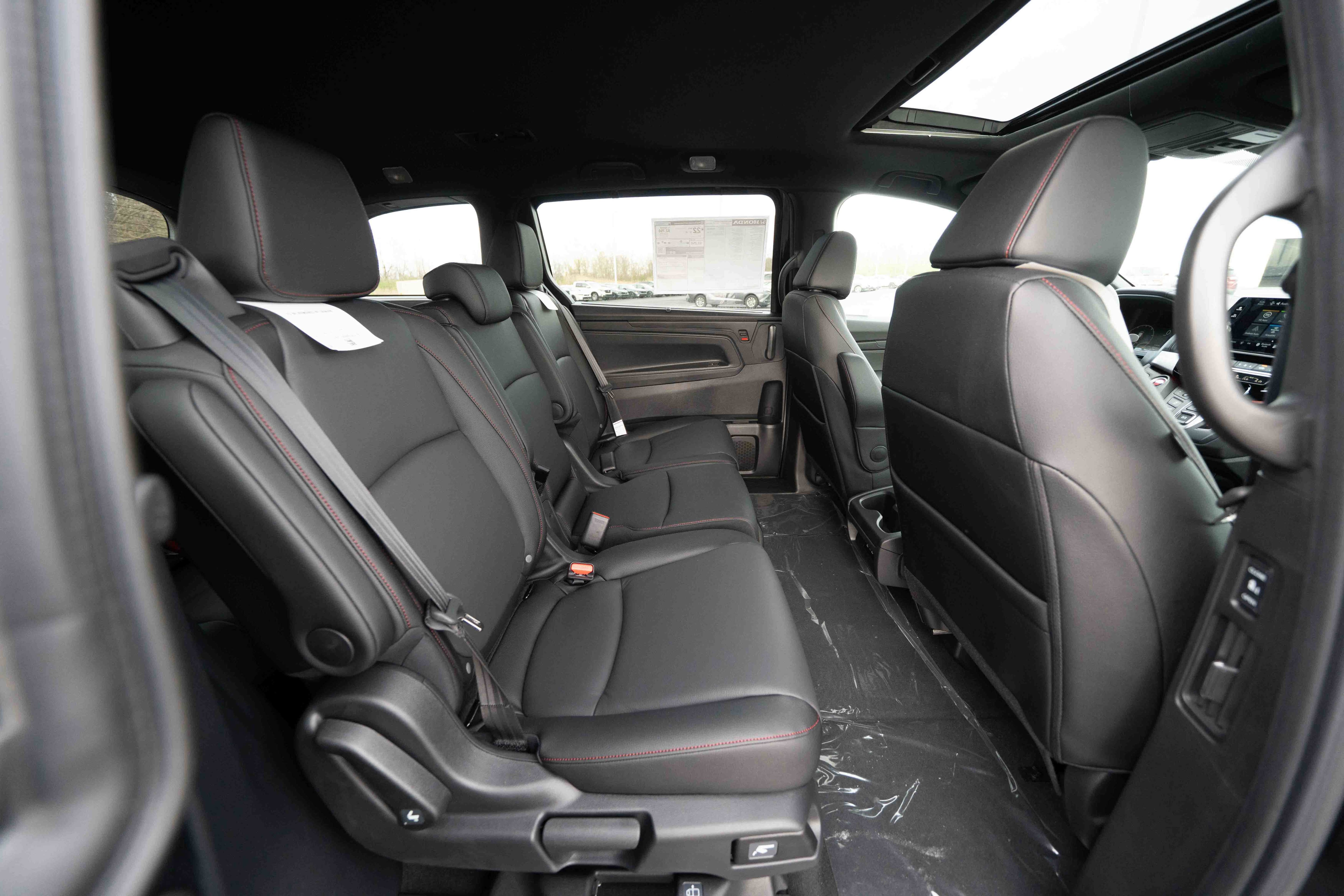New 2026 Honda Odyssey Sport-L image 25