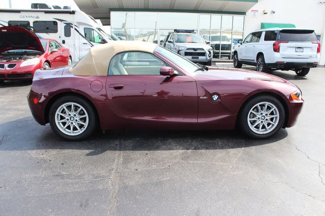 Used 2004 BMW Z4 2.5i RWD image 7