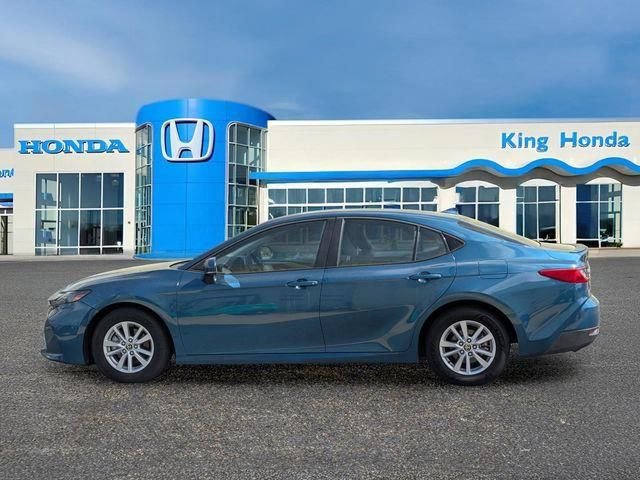 Used 2025 Toyota Camry LE w/ Convenience Package FWD image 12