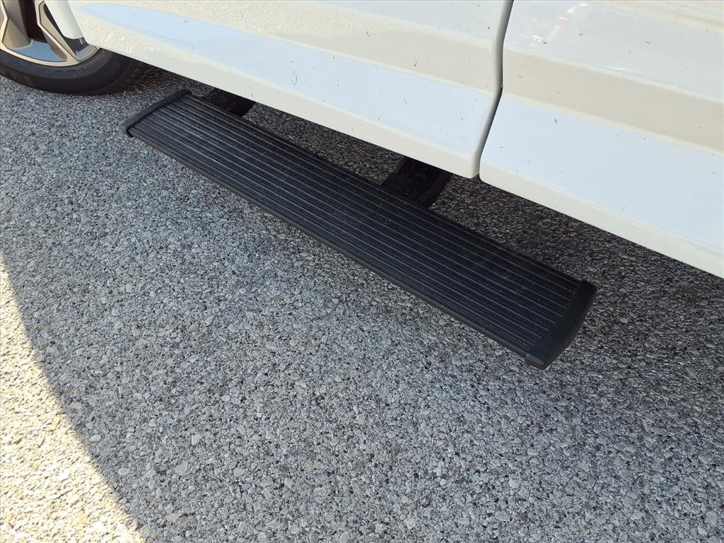 New 2025 GMC Savana 2500 Work Van w/ Driver Convenience Package image 27