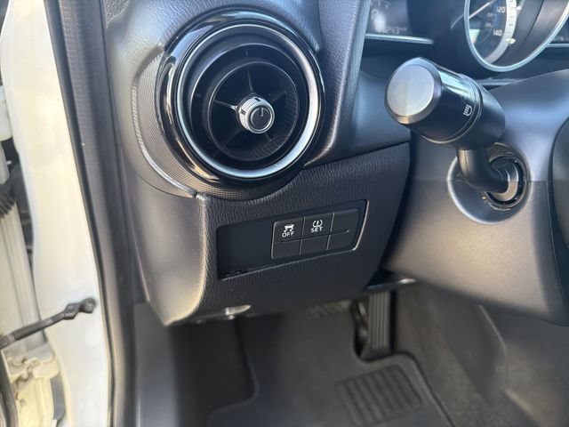 Used 2017 Toyota Yaris iA FWD image 11