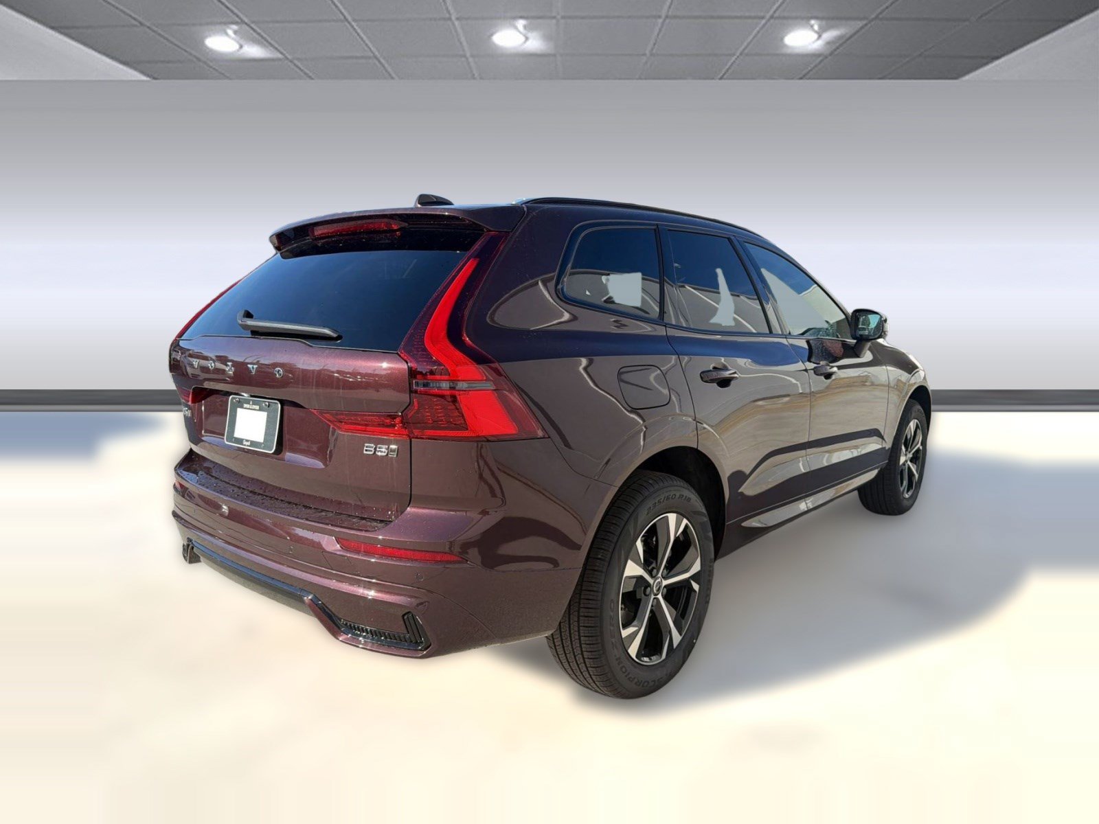 New 2026 Volvo XC60 B5 Core w/ Climate Package AWD/4WD image 9