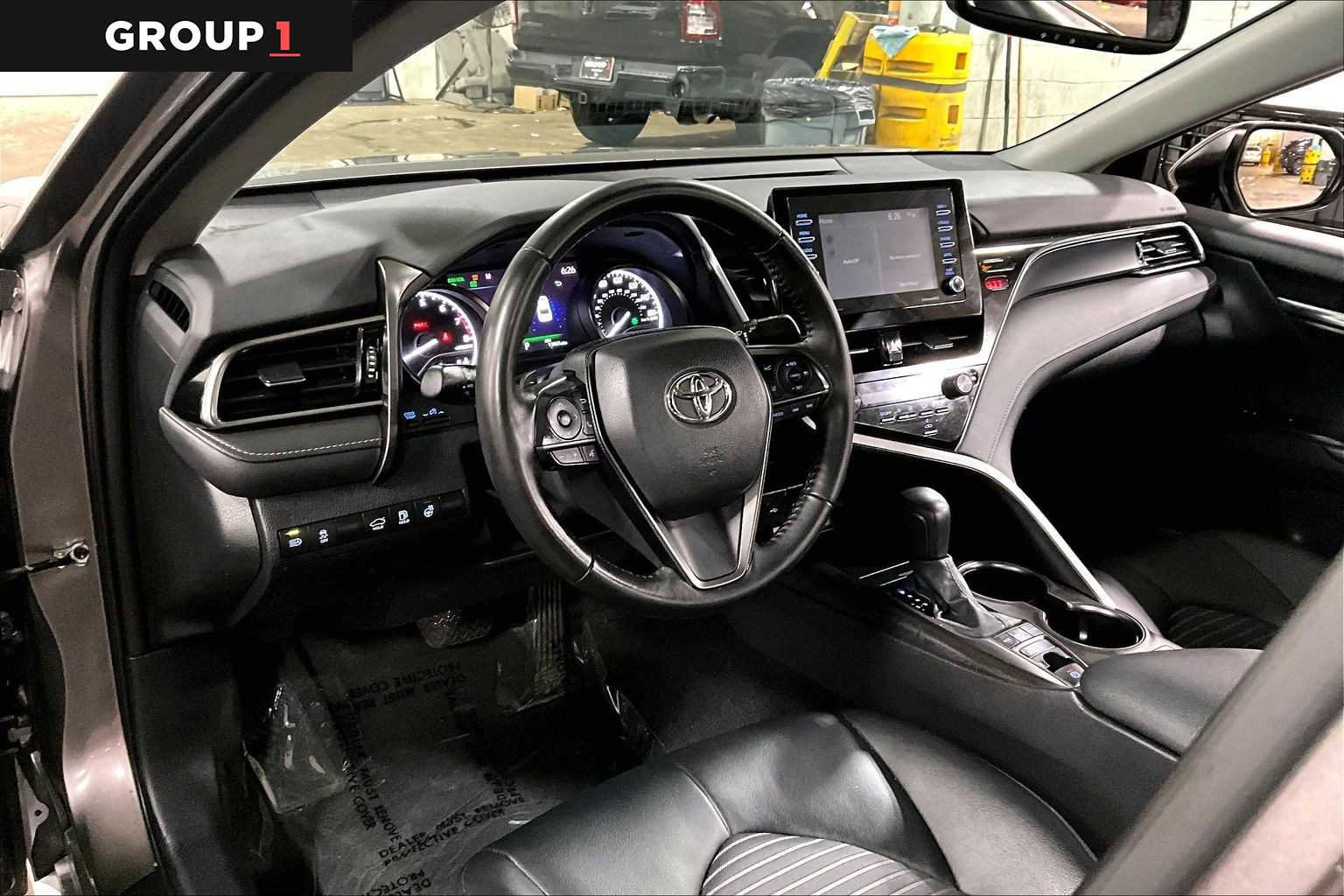 Used 2024 Toyota Camry SE w/ Cold Weather Package AWD/4WD image 18