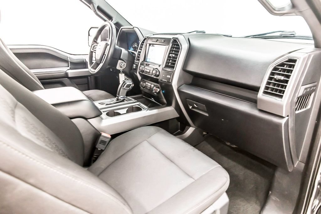 Used 2019 Ford F150 XLT w/ Equipment Group 302A Luxury AWD/4WD image 32