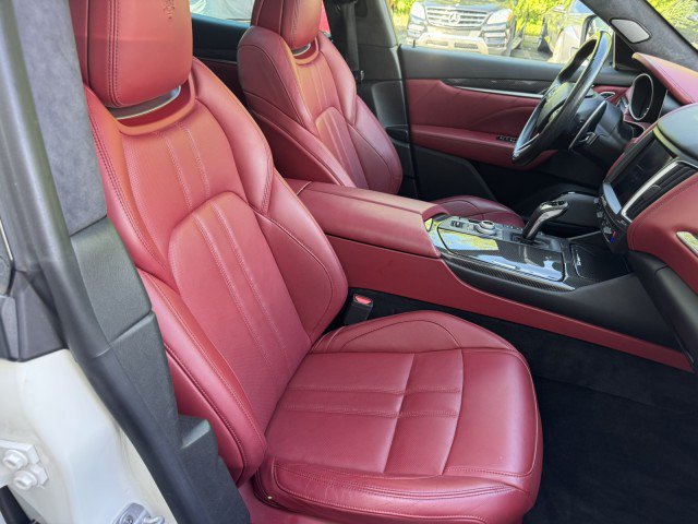 Used 2019 Maserati Levante GTS AWD/4WD image 39