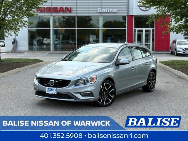 Used 2018 Volvo V60 T5 Dynamic FWD image 1