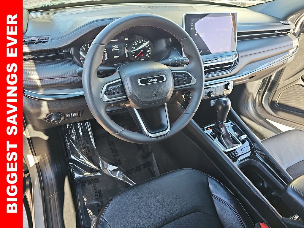 Used 2023 Jeep Compass Trailhawk image 15