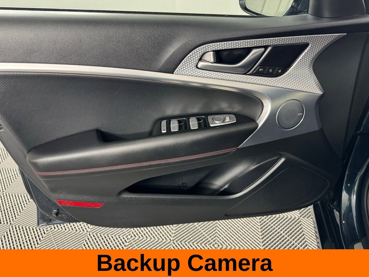 Used 2023 Genesis G70 2.0T w/ Sport Prestige Package image 10