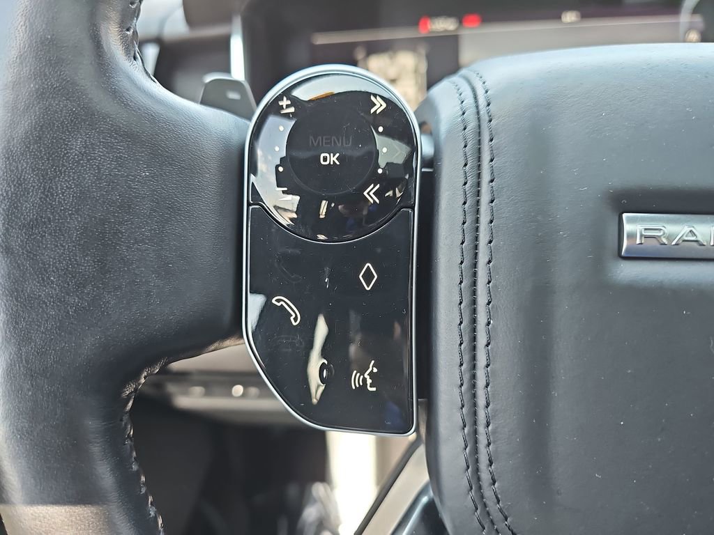 Used 2018 Land Rover Range Rover HSE image 22