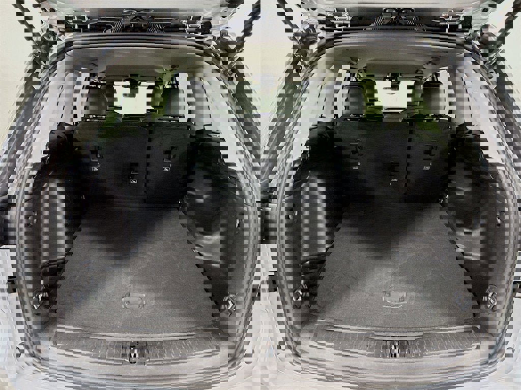 Used 2024 Jeep Grand Cherokee Limited image 19