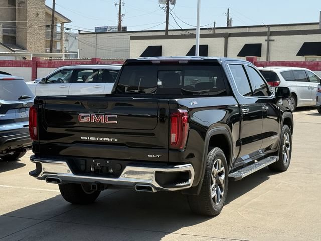 Used 2023 GMC Sierra 1500 SLT AWD/4WD image 4