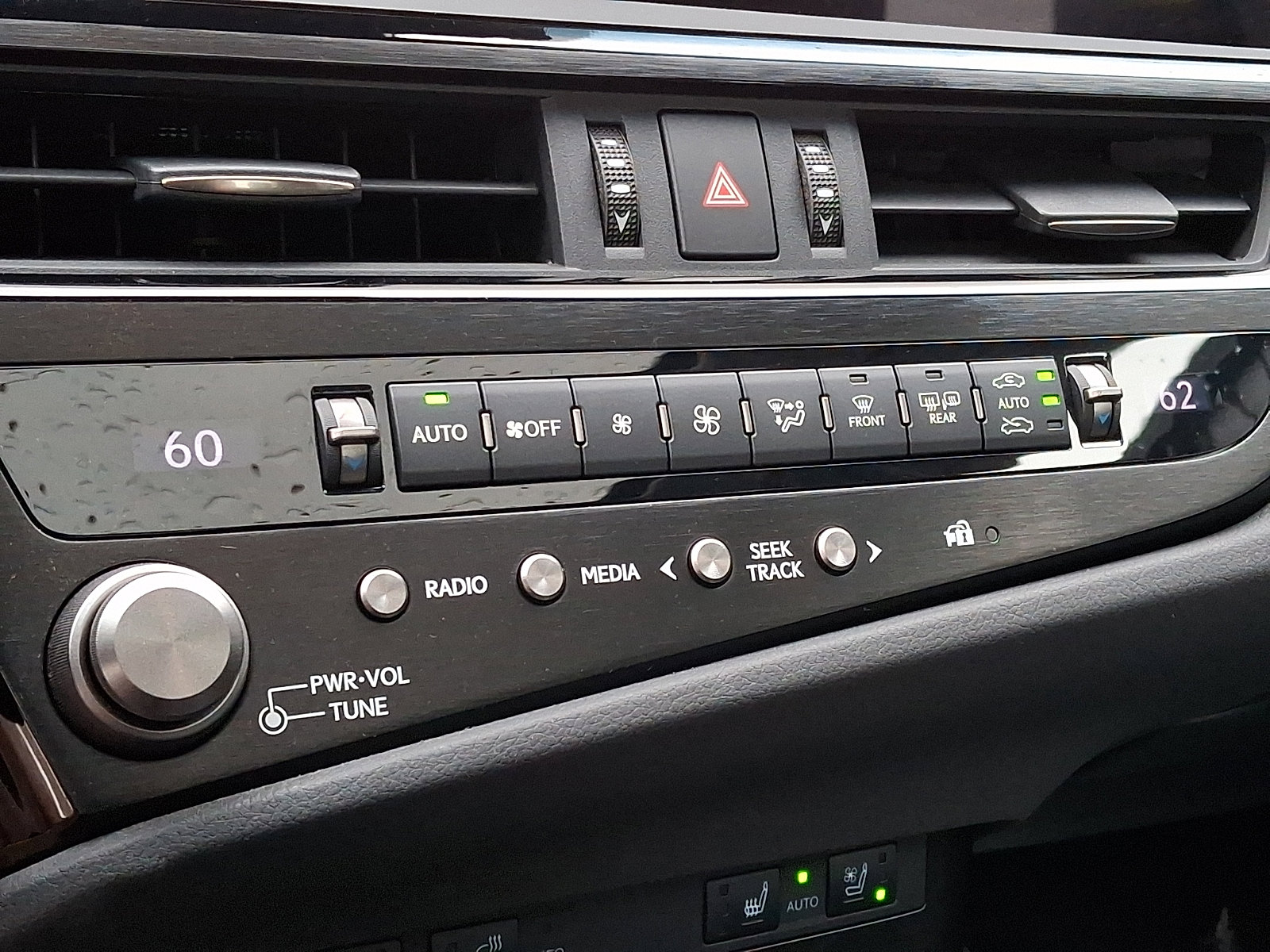 Used 2023 Lexus ES 350 w/ Premium Package FWD image 19