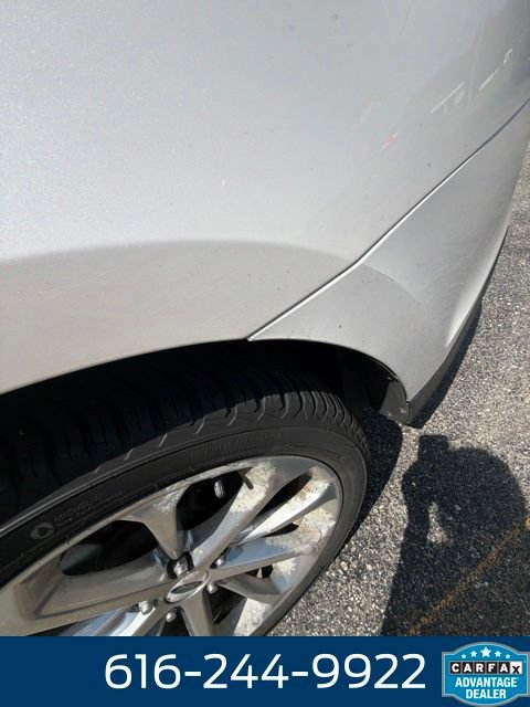 Used 2016 Ford Taurus Limited w/ Equipment Group 301A AWD/4WD image 11