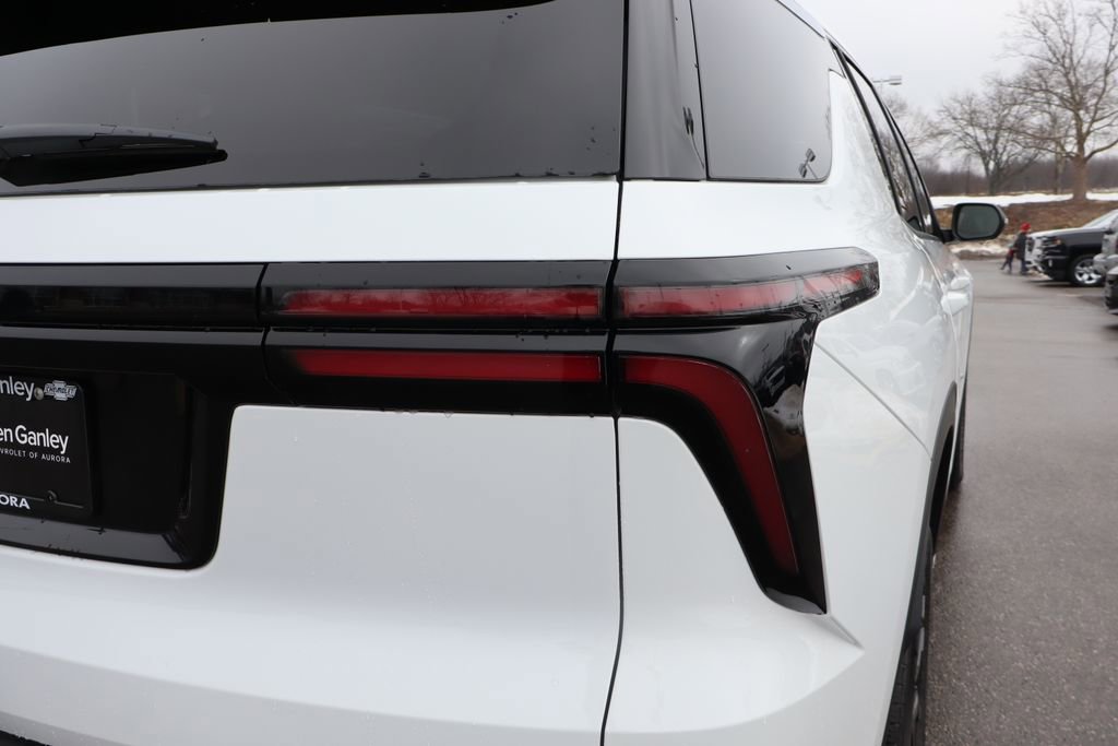 New 2026 Chevrolet Traverse LT w/ Sun and Wheel Package image 32