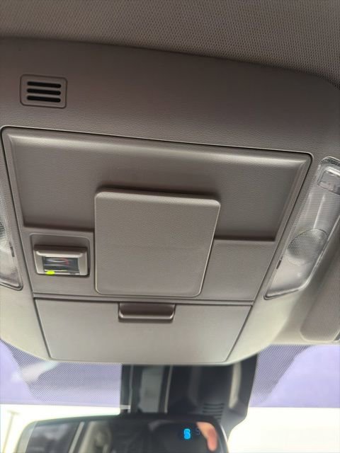 Used 2020 Toyota Tundra SR5 w/ SR5 Upgrade Package image 37