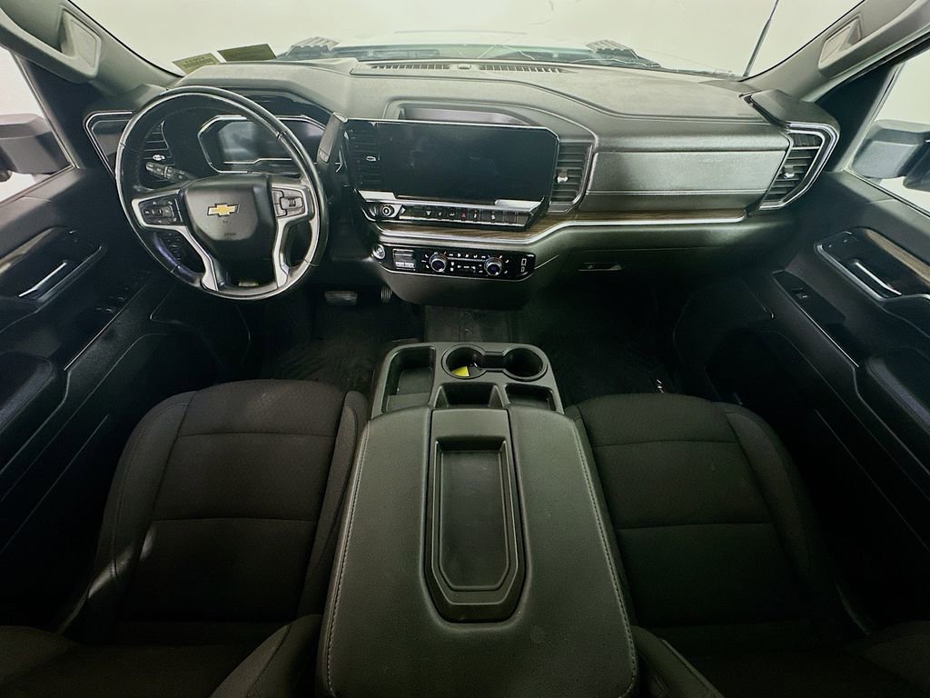 Used 2024 Chevrolet Silverado 2500 LT image 10